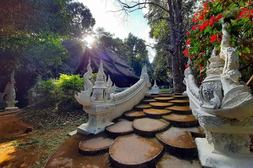 Luang Khun Win Temple